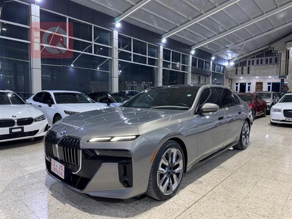 بی ئێم دەبڵیو سیریەس 7 2024  بۆ فرۆشتن لە عێراق - زاخۆ